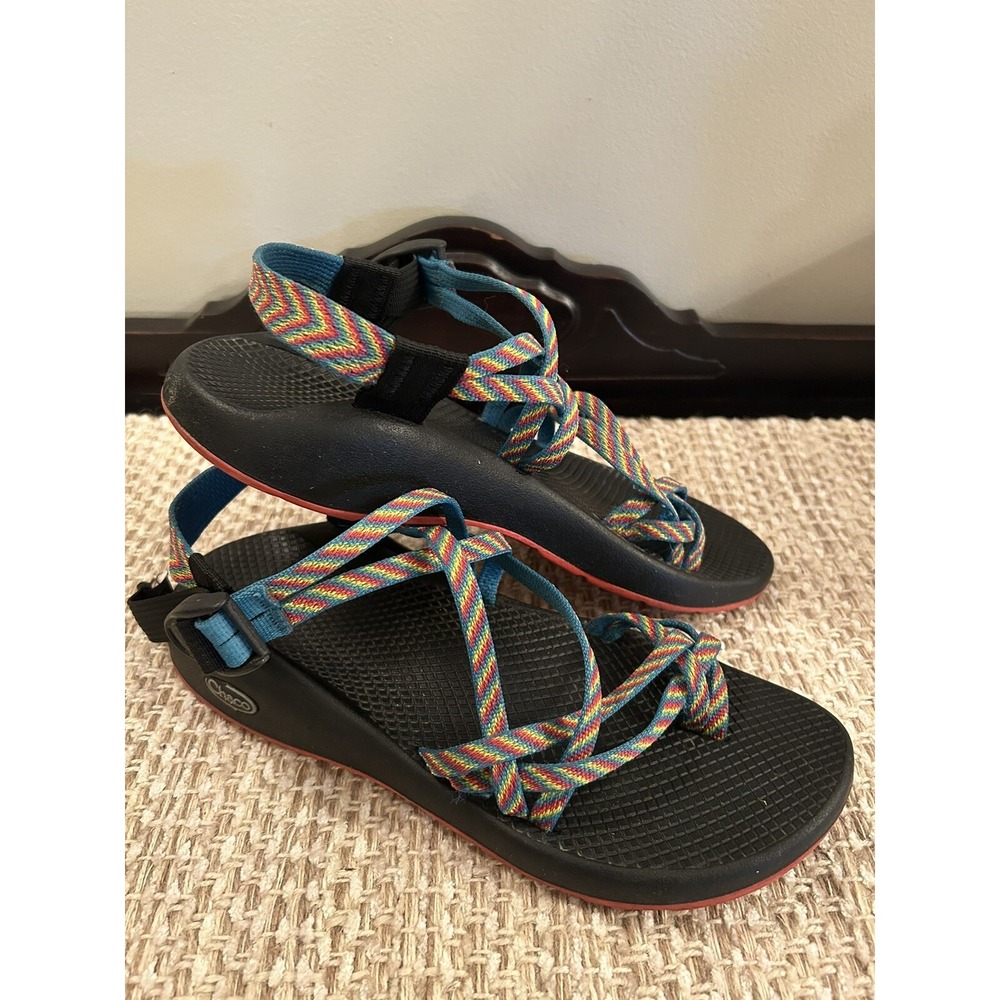 Chaco ZX/2 Sandals Women's Size 10 Classic Fiesta Rainbow Hiking Sport Shoes